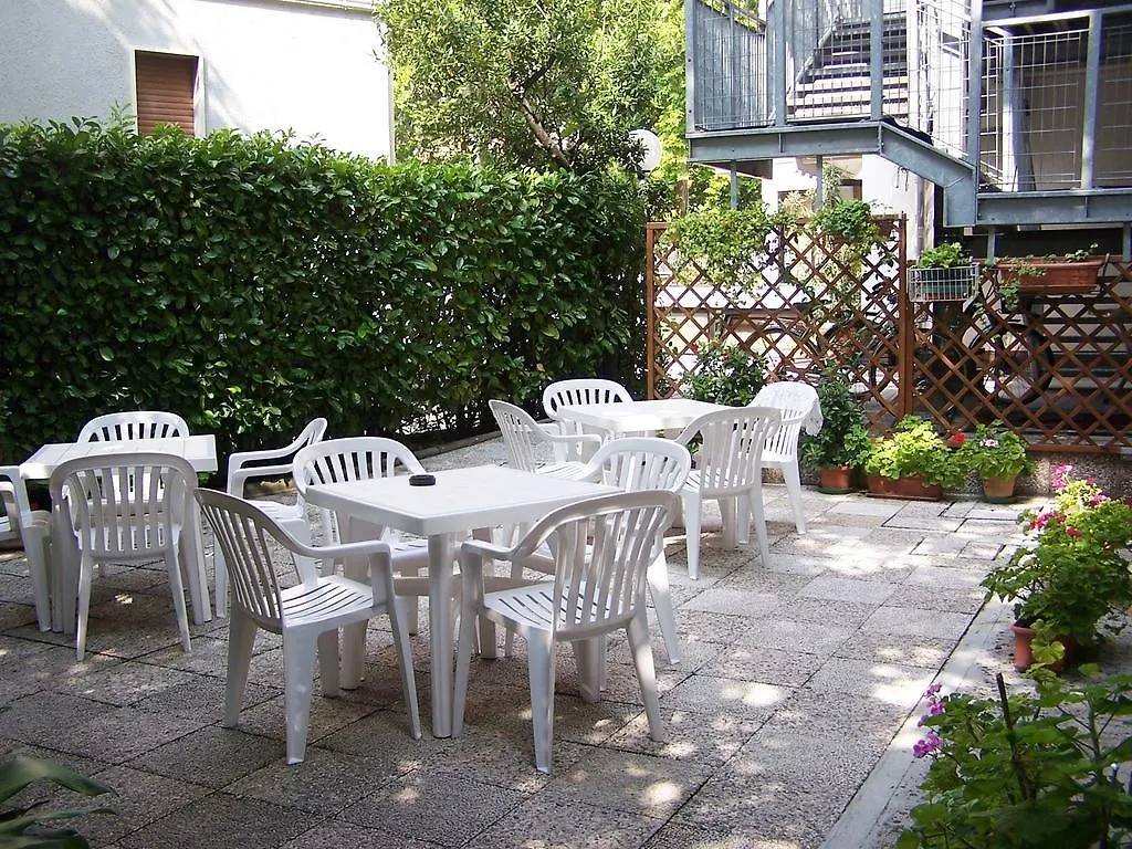 Hotel Carancini Salsomaggiore Terme 3*,  Italie